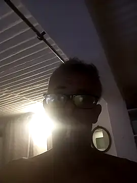 NICJOHNS online show from February 2025 10:11:01 PM