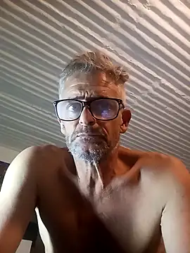 NICJOHNS online show from February 2025 06:37:01 PM