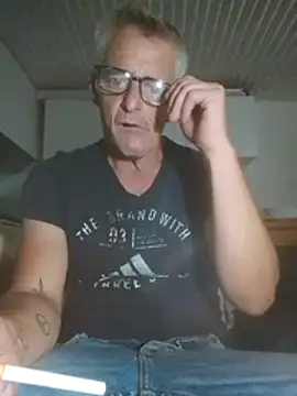 NICJOHNS online show from February 2026 06:06:01 PM