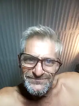 NICJOHNS online show from February 2025 08:36:01 PM