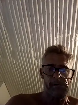 NICJOHNS online show from February 2025 07:44:01 PM