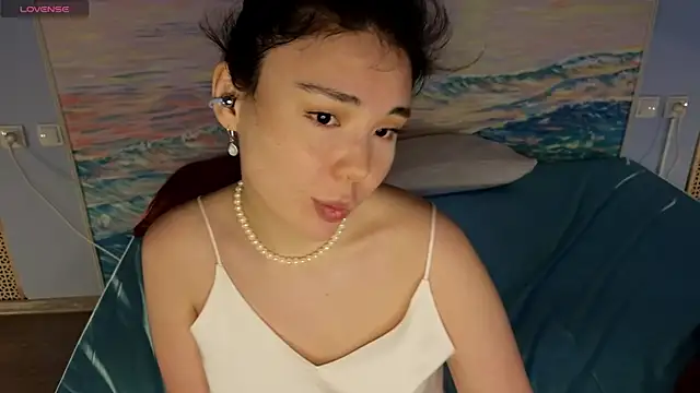 Snapshot of clementinena chatting on July 2026 01:56:02 AM clementinena online show from July 2026 01:56:02 AM