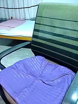 juliya Les online show from September 2025 01:44:02 PM