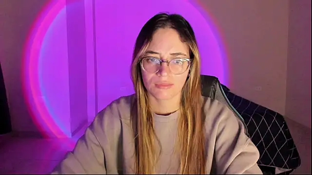 atenas 05  online show from November 2025 09:24:01 AM