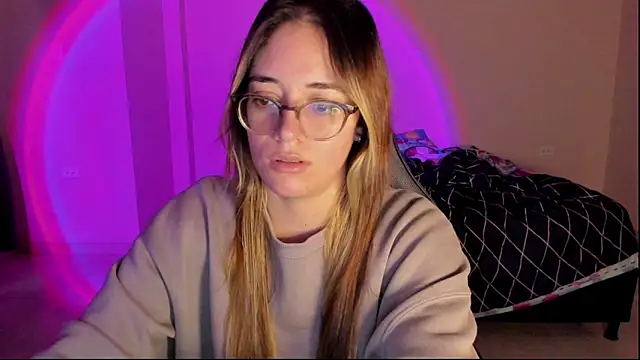 atenas 05  online show from November 2025 11:05:01 AM