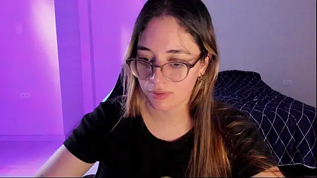 atenas 05  online show from November 2025 10:02:02 PM