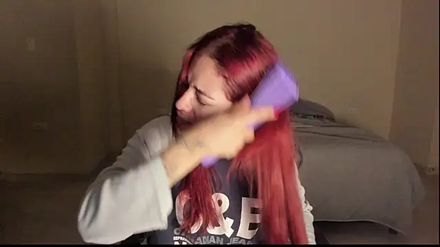 atenas 05  online show from December 2025 09:25:02 AM