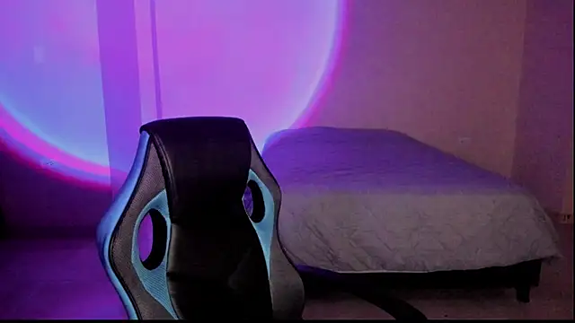 atenas 05  online show from December 2025 09:32:01 AM