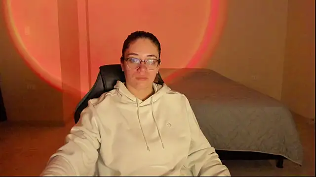 atenas 05  online show from October 2025 09:30:02 AM