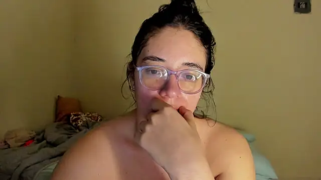 Snapshot of atenas_05_ chatting on July 2026 09:27:01 AM atenas 05 online show from July 2026 09:27:01 AM
