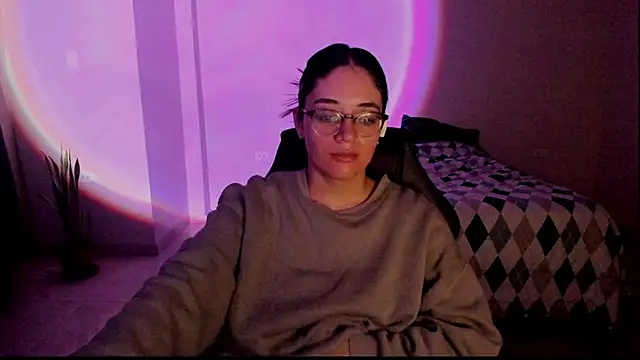 atenas 05  online show from November 2025 09:52:01 AM