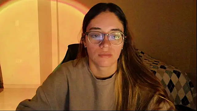 atenas 05  online show from November 2025 09:24:02 AM