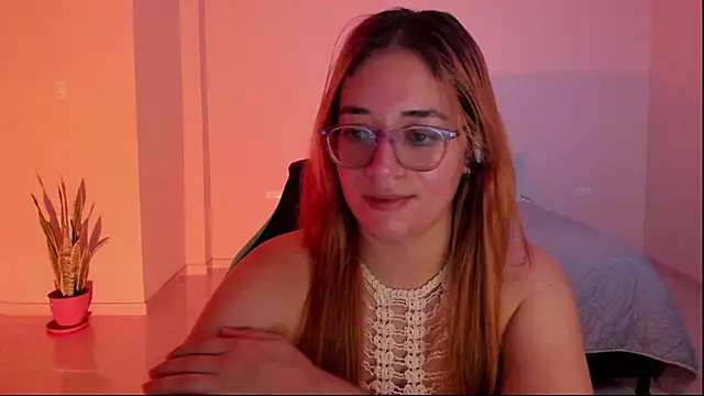 atenas 05  online show from February 2026 09:39:02 PM