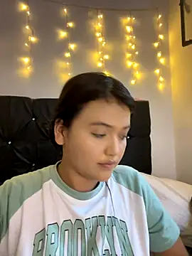 alisson carolina73 online show from November 2025 10:19:01 PM