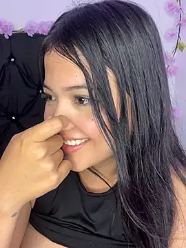 Snapshot of alisson_carolina73 chatting on February 2025 03:52:02 AM alisson carolina73 online show from February 2025 03:52:02 AM