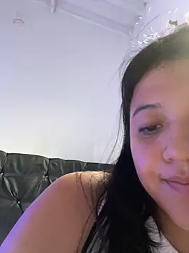 alisson carolina73 online show from November 2025 09:31:01 PM