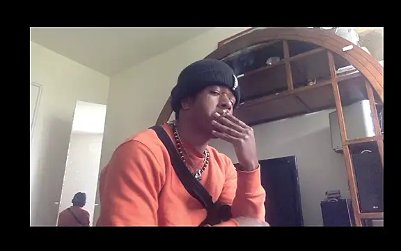 POPAYE972 online show from April 2026 12:30:01 PM