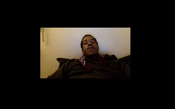 Snapshot of POPAYE972 chatting on June 2026 08:43:01 PM POPAYE972 online show from June 2026 08:43:01 PM