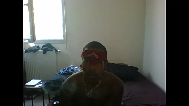 Snapshot of POPAYE972 chatting on July 2026 02:25:02 PM POPAYE972 online show from July 2026 02:25:02 PM