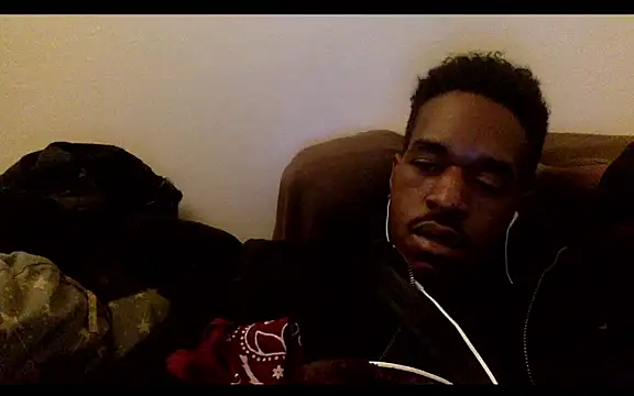 POPAYE972 online show from November 2025 09:58:02 PM