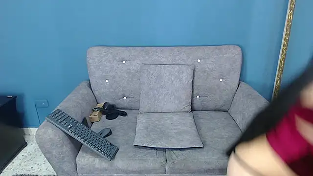 Snapshot of Maevewild chatting on February 2025 09:10:01 PM Maevewild online show from February 2025 09:10:01 PM