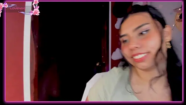 Snapshot of kiki_cavilll chatting on September 2025 02:46:02 PM kiki cavilll online show from September 2025 02:46:02 PM