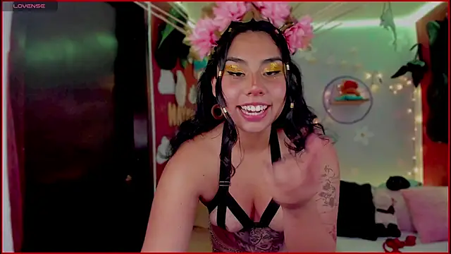 Snapshot of kiki_cavilll chatting on October 2025 02:57:01 PM kiki cavilll online show from October 2025 02:57:01 PM