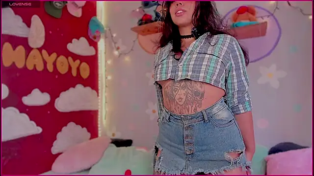 Snapshot of kiki_cavilll chatting on November 2025 01:32:02 PM kiki cavilll online show from November 2025 01:32:02 PM