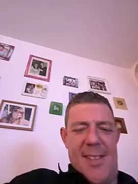 mrwright878787 online show from December 2024 02:10:02 AM