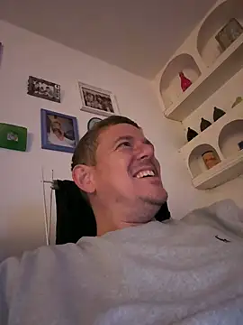 mrwright878787 online show from December 2024 03:29:01 AM