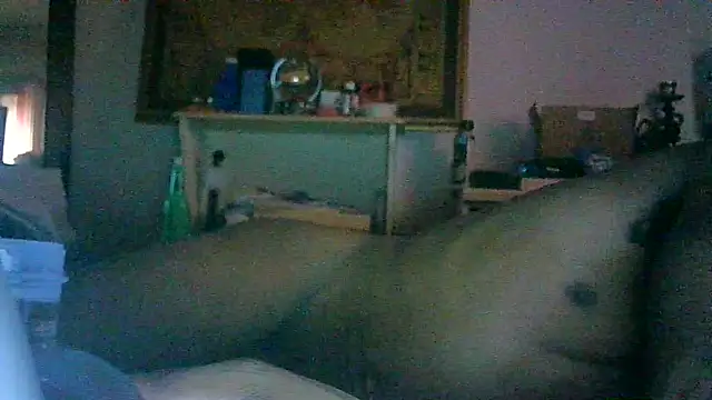 DI4MOND FIR3 online show from October 2025 10:11:01 PM