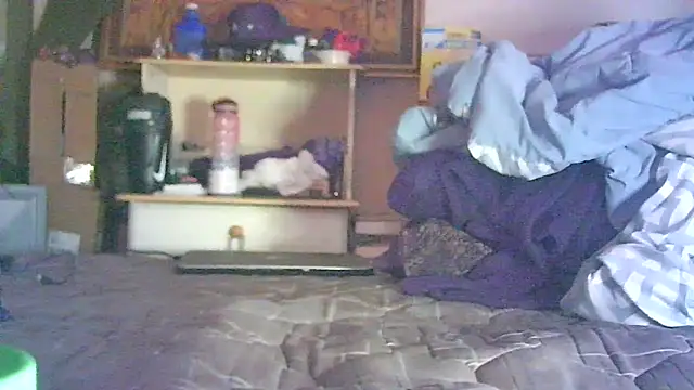 DI4MOND FIR3 online show from May 2026 09:07:01 PM