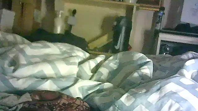 DI4MOND FIR3 online show from December 2025 03:31:02 AM