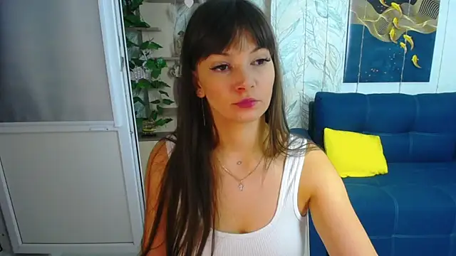 Snapshot of GoldenLadyyy chatting on November 2025 06:51:02 AM GoldenLadyyy online show from November 2025 06:51:02 AM