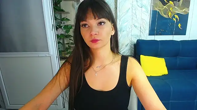 Snapshot of GoldenLadyyy chatting on October 2025 06:01:02 AM GoldenLadyyy online show from October 2025 06:01:02 AM