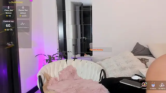 sammanthalove online show from November 2025 10:57:02 PM