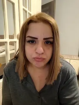 cansuozell online show from December 2025 05:40:02 AM