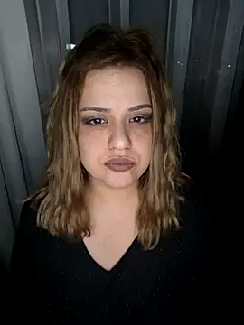 cansuozell online show from November 2025 05:50:01 PM