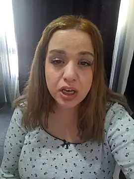 cansuozell online show from November 2025 12:17:01 PM