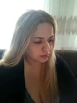 cansuozell online show from March 2026 02:39:02 PM