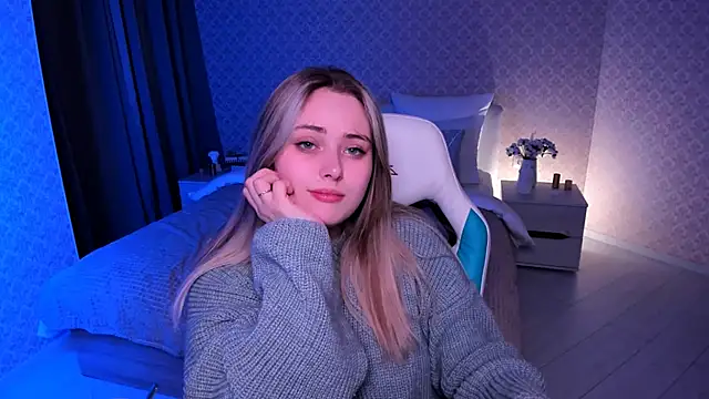 Snapshot of Rose_Sweetiee chatting on December 2024 01:38:02 PM Rose Sweetiee online show from December 2024 01:38:02 PM