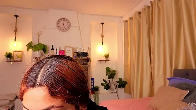 dulce celeste15 online show from April 2026 07:30:01 PM