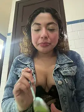 dulce celeste15 online show from March 2025 07:38:01 PM