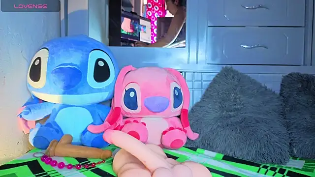 dulce celeste15 online show from April 2026 07:20:01 PM