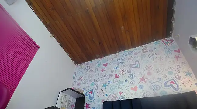 KOURTNEY-- online show from March 2025 04:41:01 AM