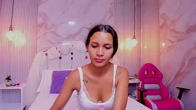 Carohorny4u online show from September 2025 12:18:02 PM