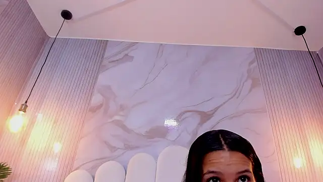 Carohorny4u online show from November 2025 12:42:01 PM