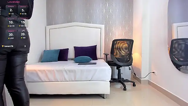  Peach1  online show from January 2026 12:31:02 PM