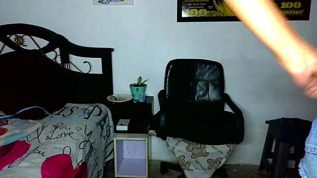 alexxa Rooa online show from November 2025 01:43:02 AM