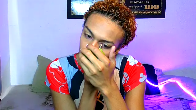 alexxa Rooa online show from April 2026 01:04:02 PM